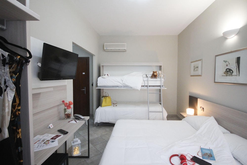 Hotel Gran Torino 43/72