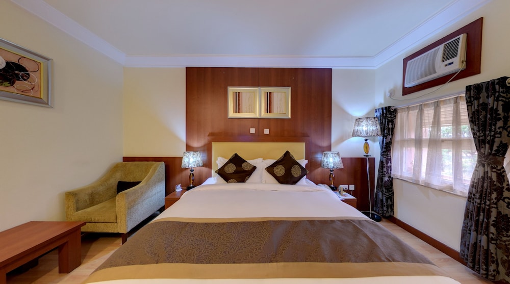 Ibeto Hotels 18/46