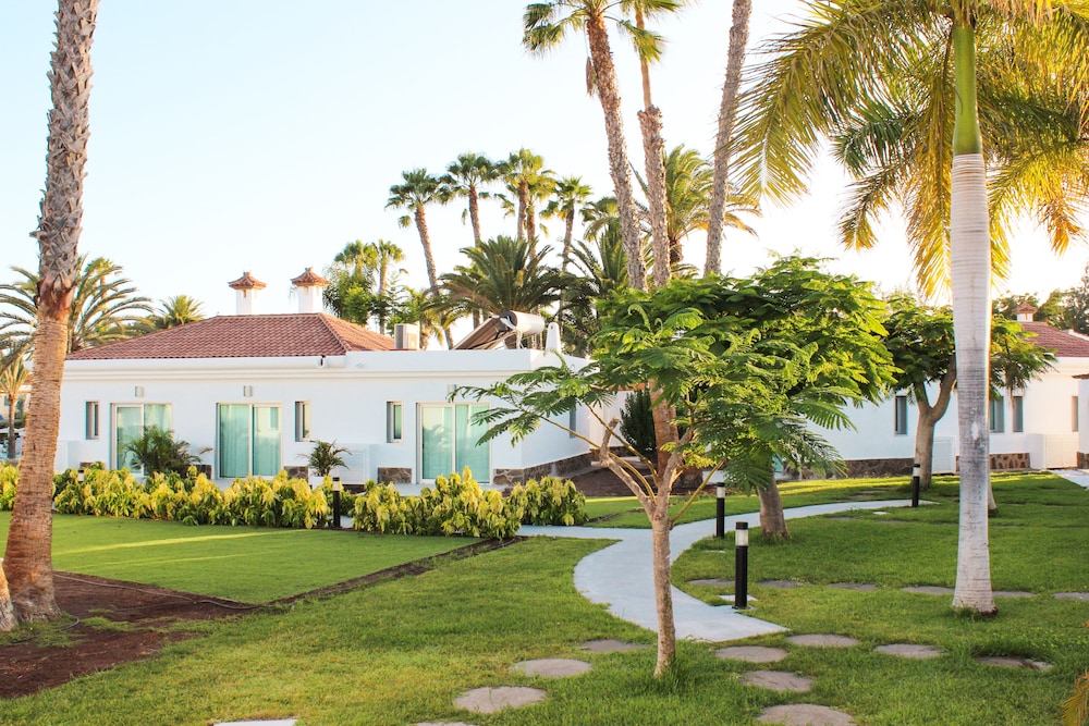 Hotel LIVVO Dunagolf Suites 47/50