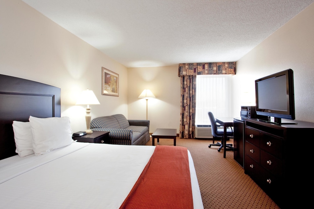 Holiday Inn Express Chester 12/43