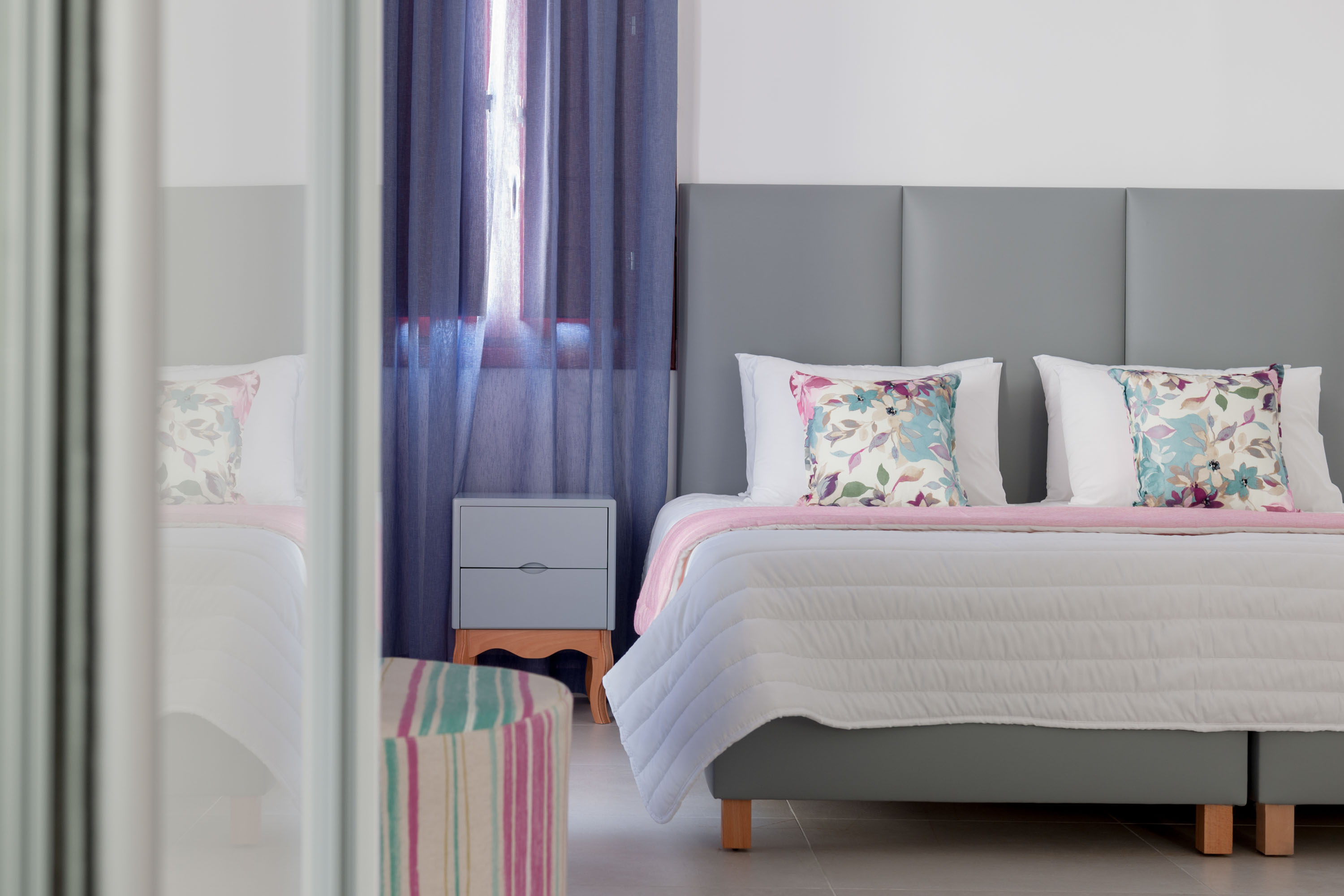 Standard, Double or Twin Bed