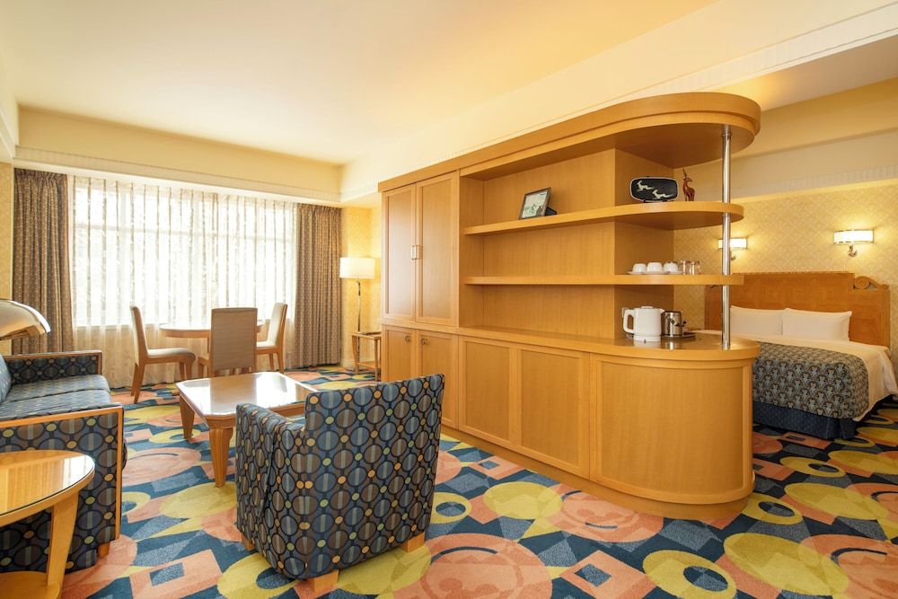 Disney Ambassador Hotel 31/50