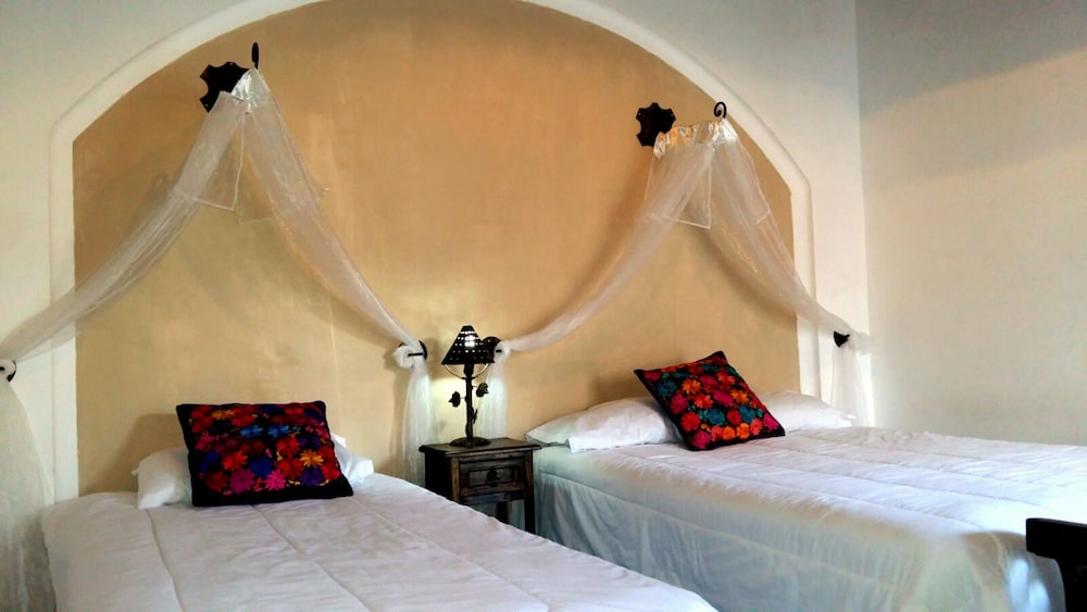 Hotel Monasterio 20/65