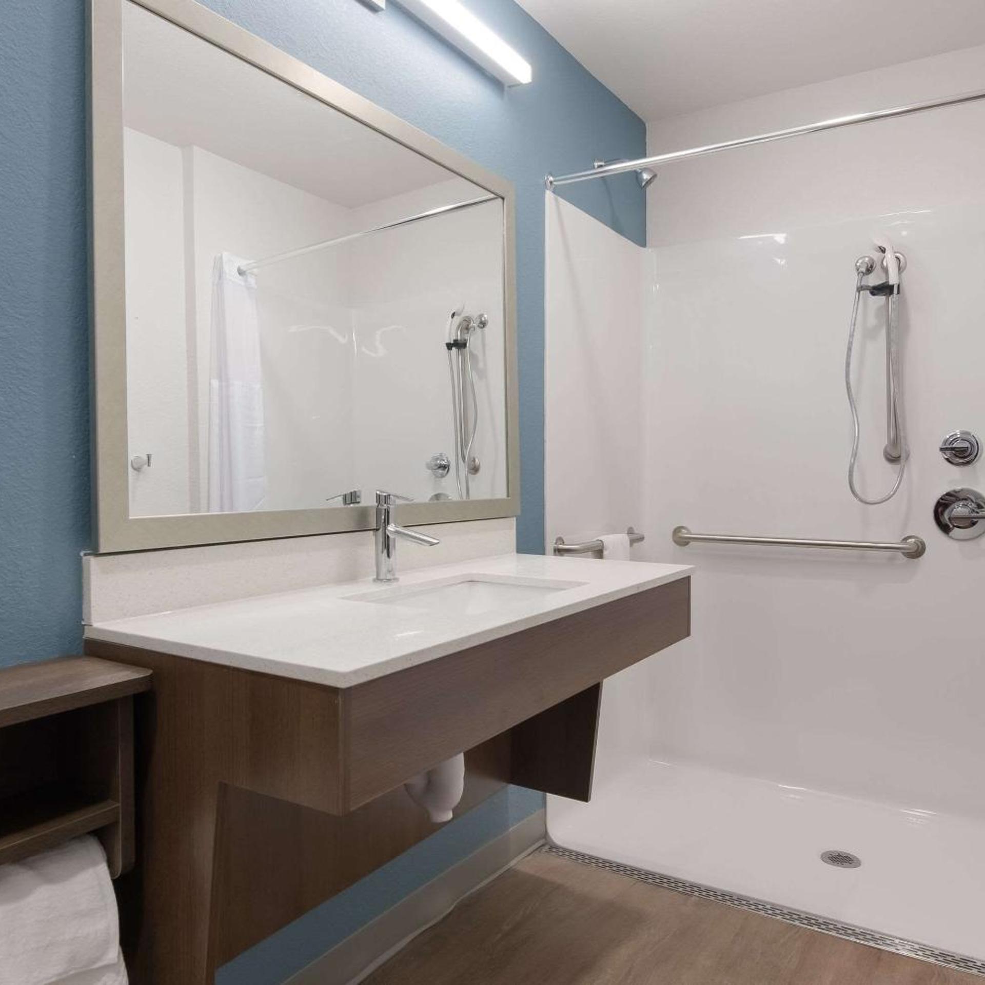 WoodSpring Suites Lynchburg VA 35/38