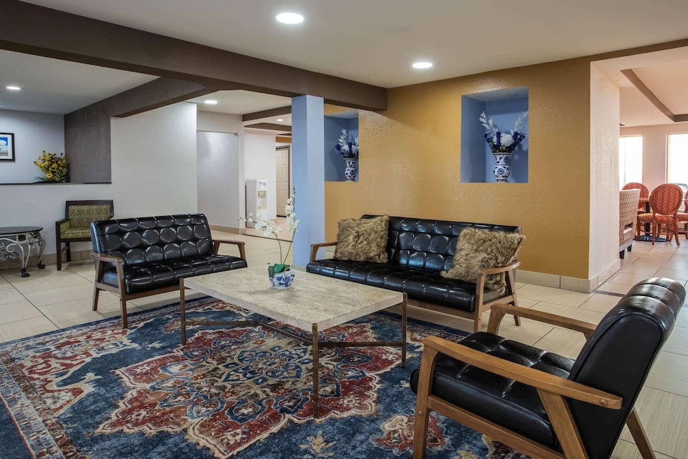 Travelodge By Wyndham Fort Wayne North 13/38