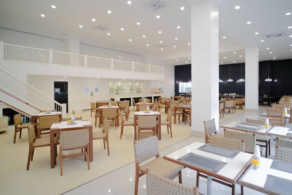 La Mai Hotel 27/29
