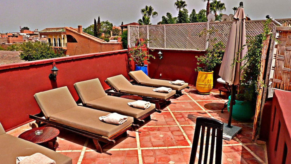 Riad Sidi Mimoune 52/76