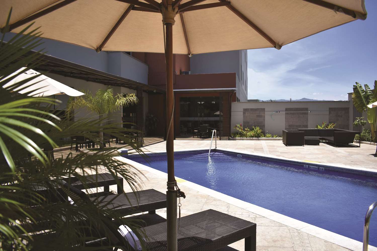 Comfort Inn Tegucigalpa 62/84