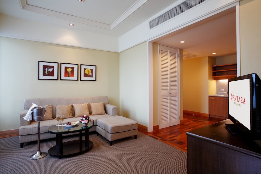 Centara Hotel Hat Yai 52/79