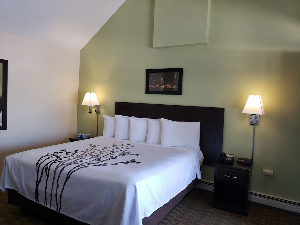 Sea Girt Lodge 12/72