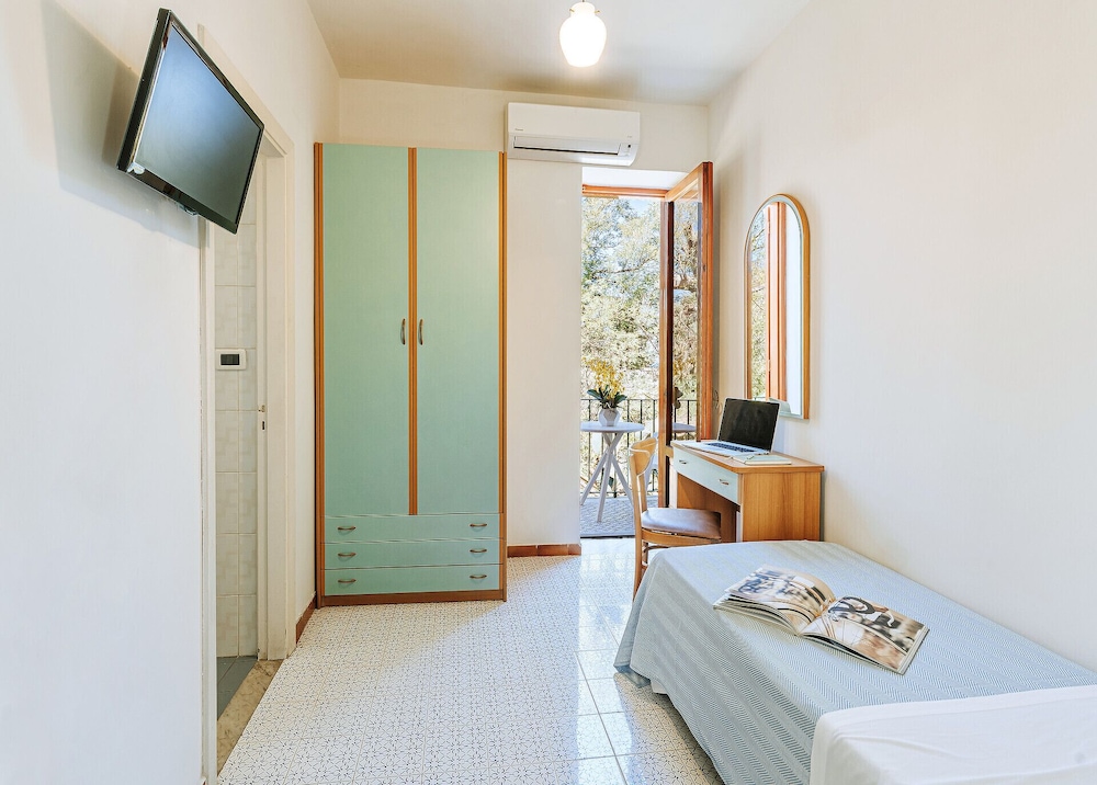 STANDARD, SINGLE, SINGLE BED