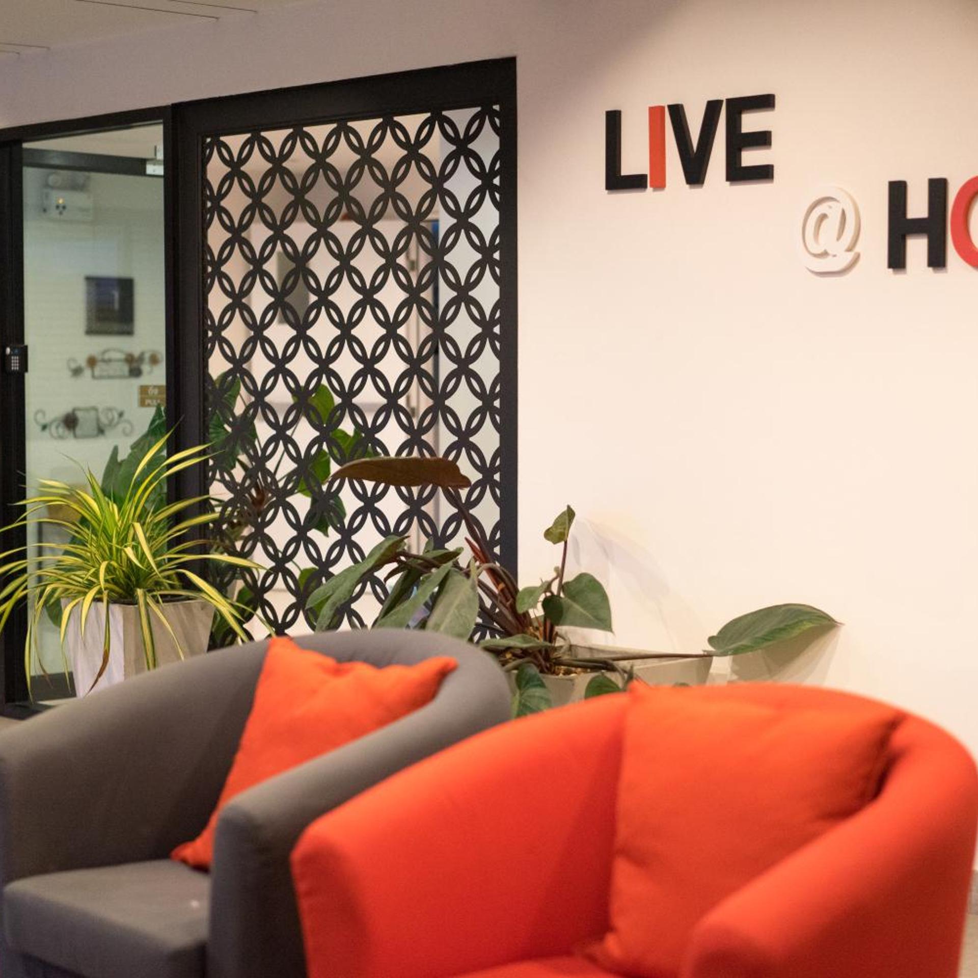 Aparthotel Live At Home Sukhumvit 105 30/44