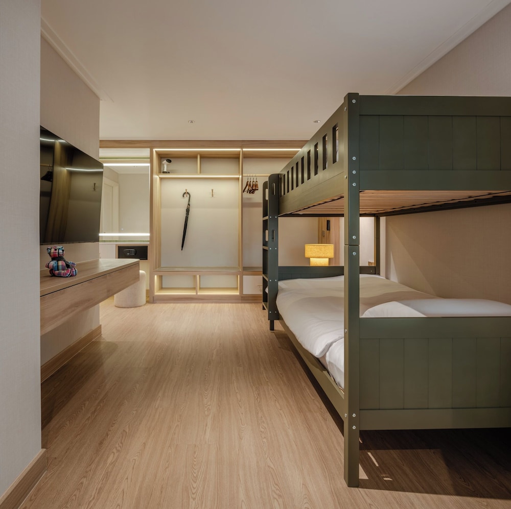 Signature, Family Suite, Tower, Club, Twin Beds، Tower Club at Lebua 3/6