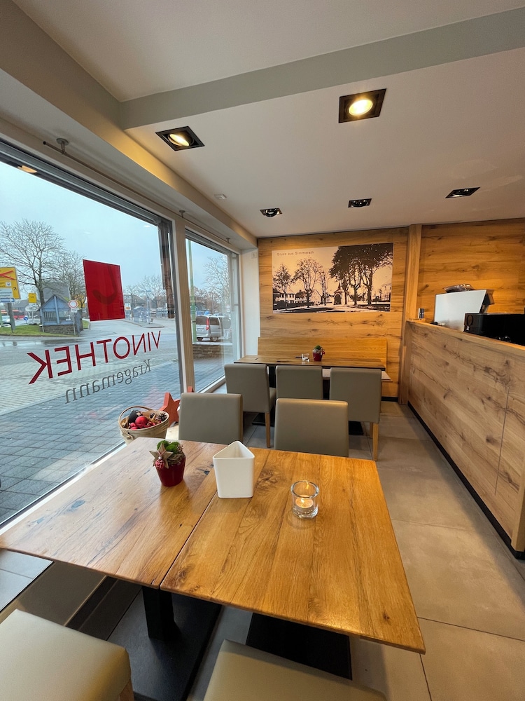 Kragemann Hotel & Vinothek 28/50