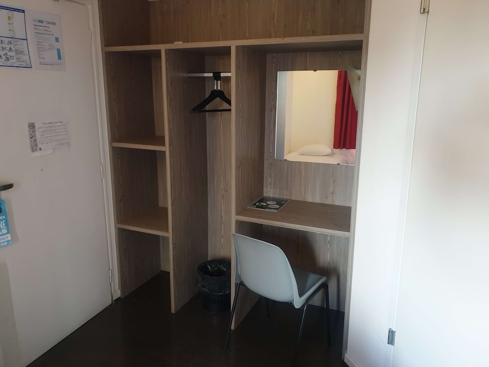 Kyriad Direct Poissy Acheres 20/20