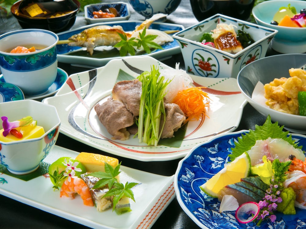 Kuju Kanko Hotel 25/50