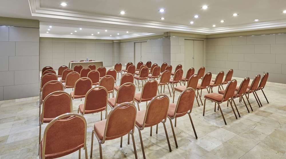 iStay by NH Zaragoza Sport Hotel 41/47