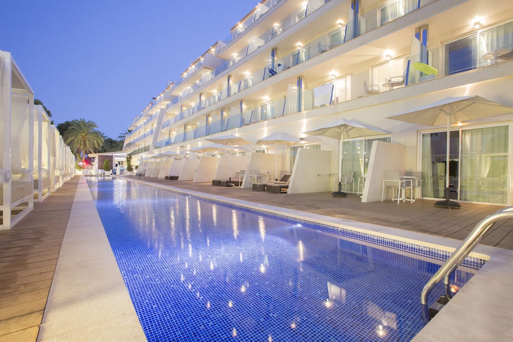 Mar Hotels Playa de Muro Suites 41/56