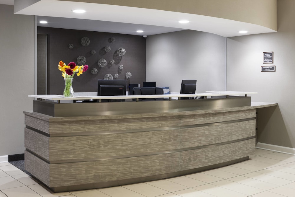 Residence Inn by Marriott Kansas City Overland Park 8/50