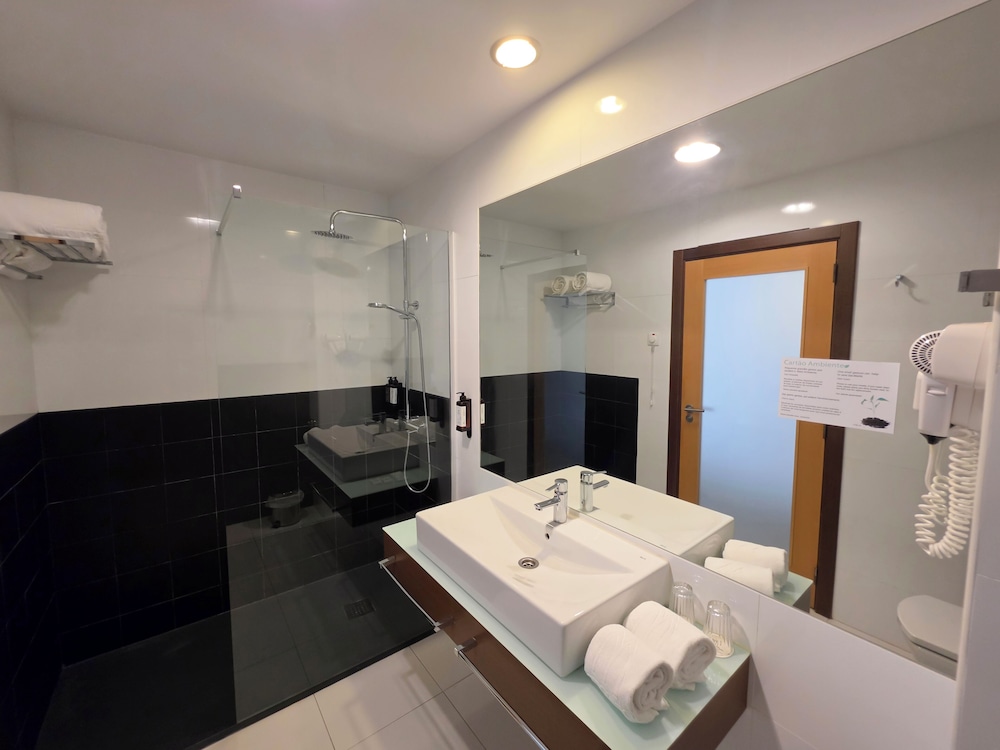 Hotel Miramar Sul 76/76