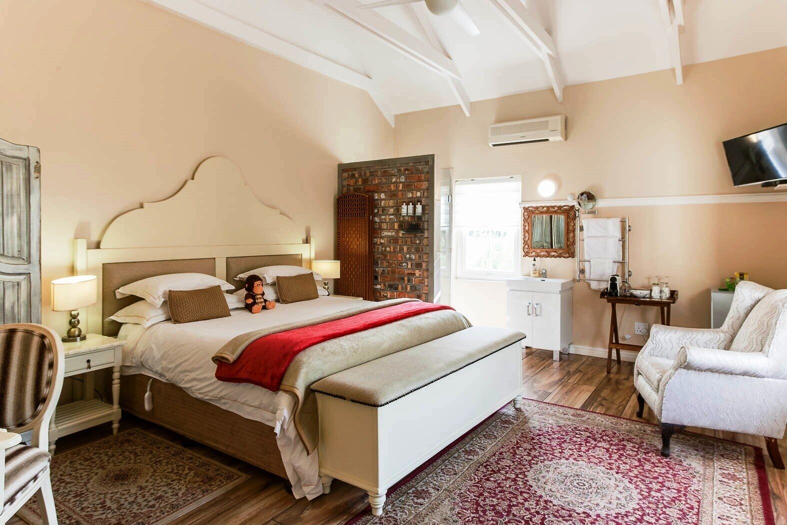 1 Bedroom, Upstairs, Standard, King Bed, Queen Bed