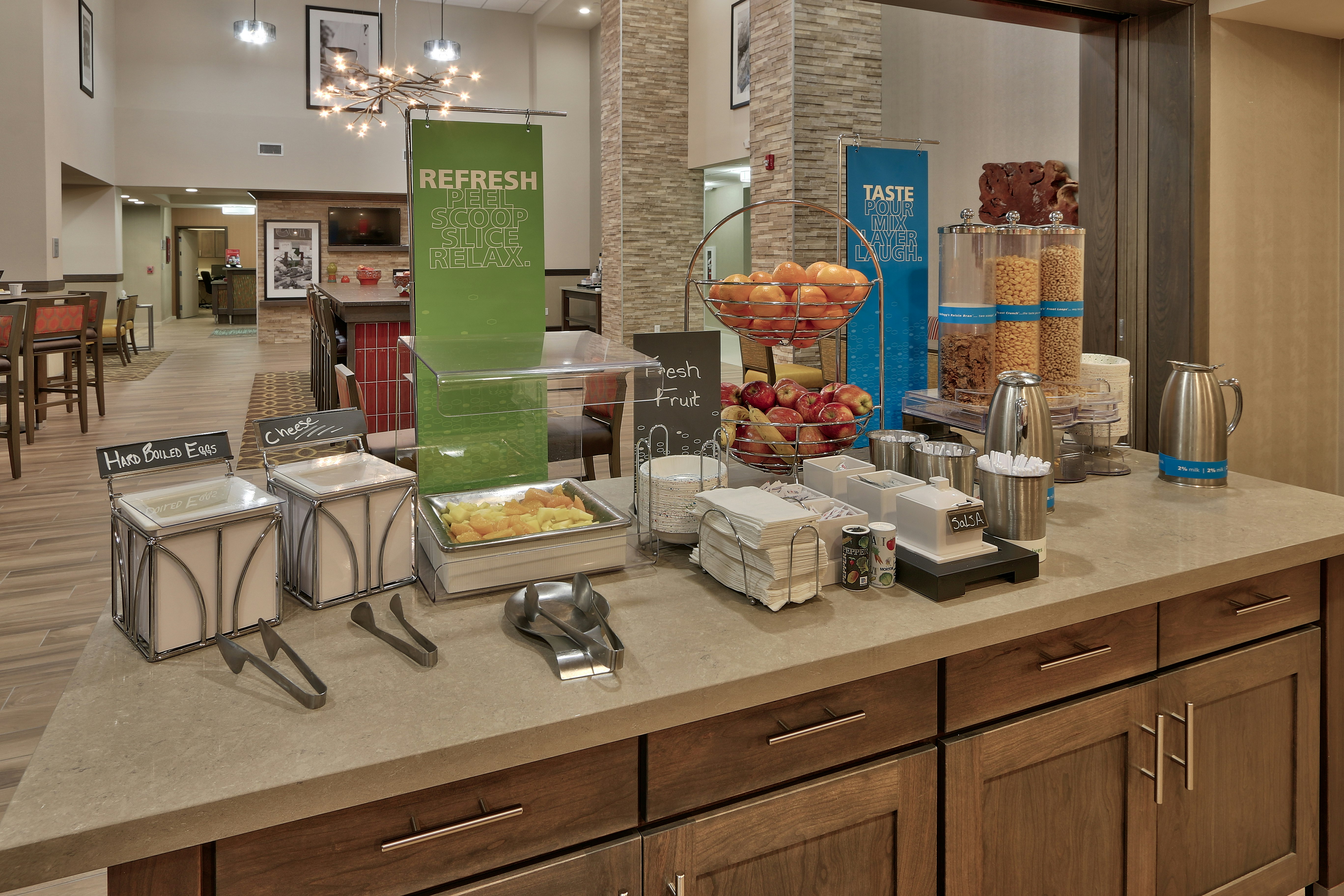 Hampton Inn and Suites Artesia 32/46