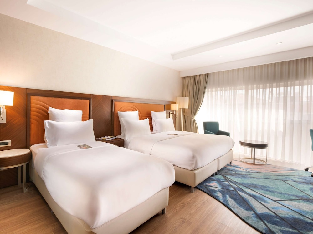 Mercure Istanbul Bakirkoy Hotel 10/73