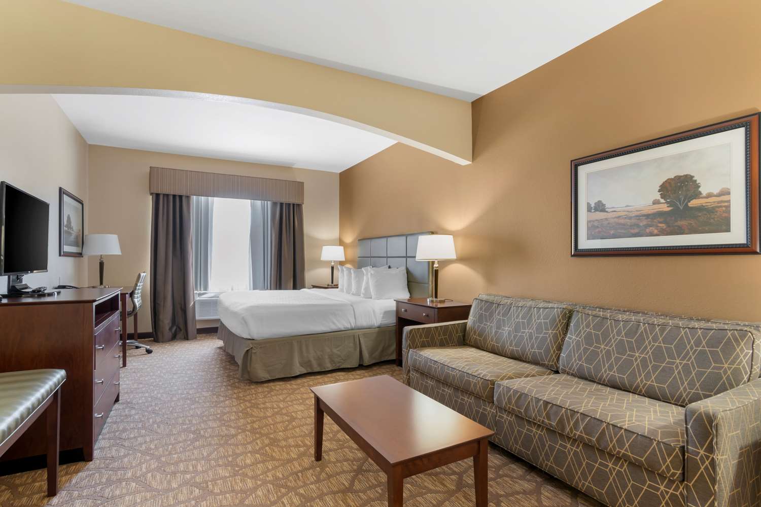 Best Western Plus Butterfield Inn 16/44