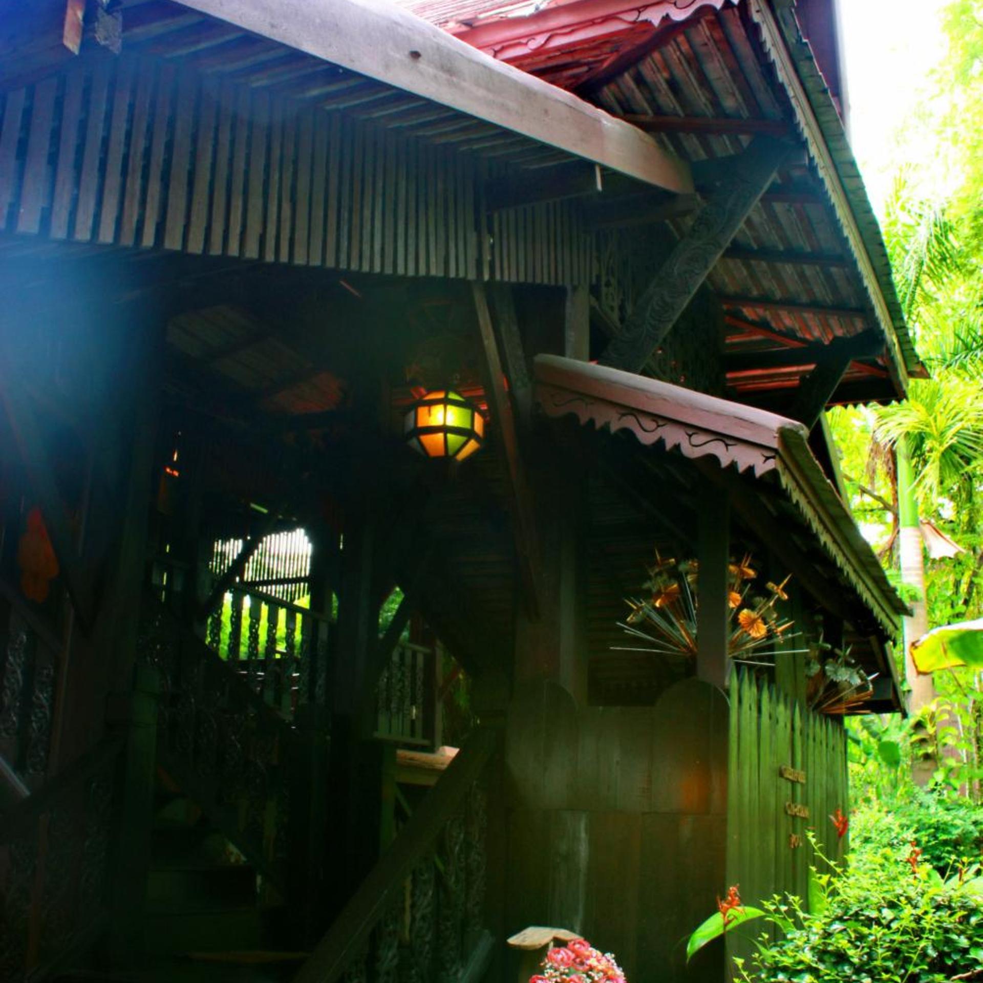 Club One Seven Gay Men Hotel Chiang Mai 2/51