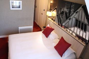 Room, Double or Twin Bed, Bay View