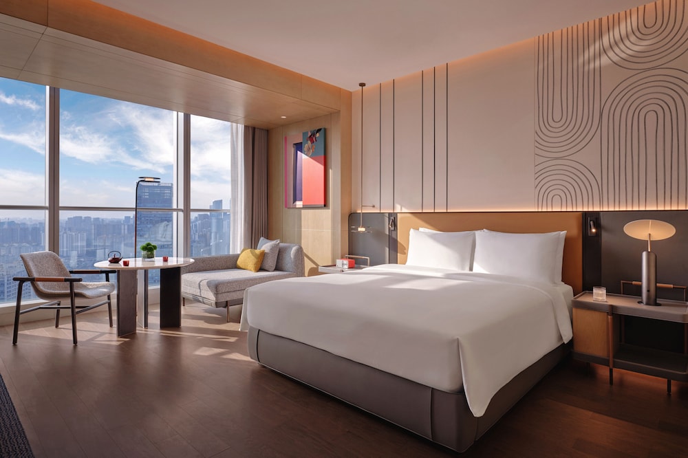 Hyatt Centric The Ring Chengdu 14/50