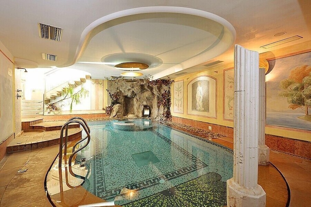 Hotel La Soldanella 16/32