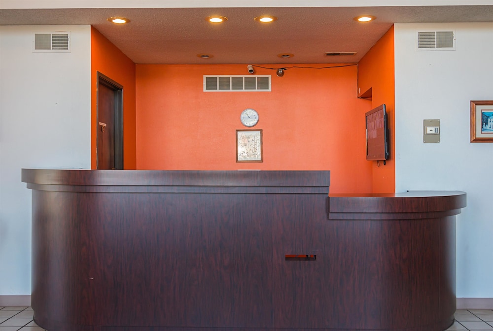 Motel6 Hannibal, MO 9/45