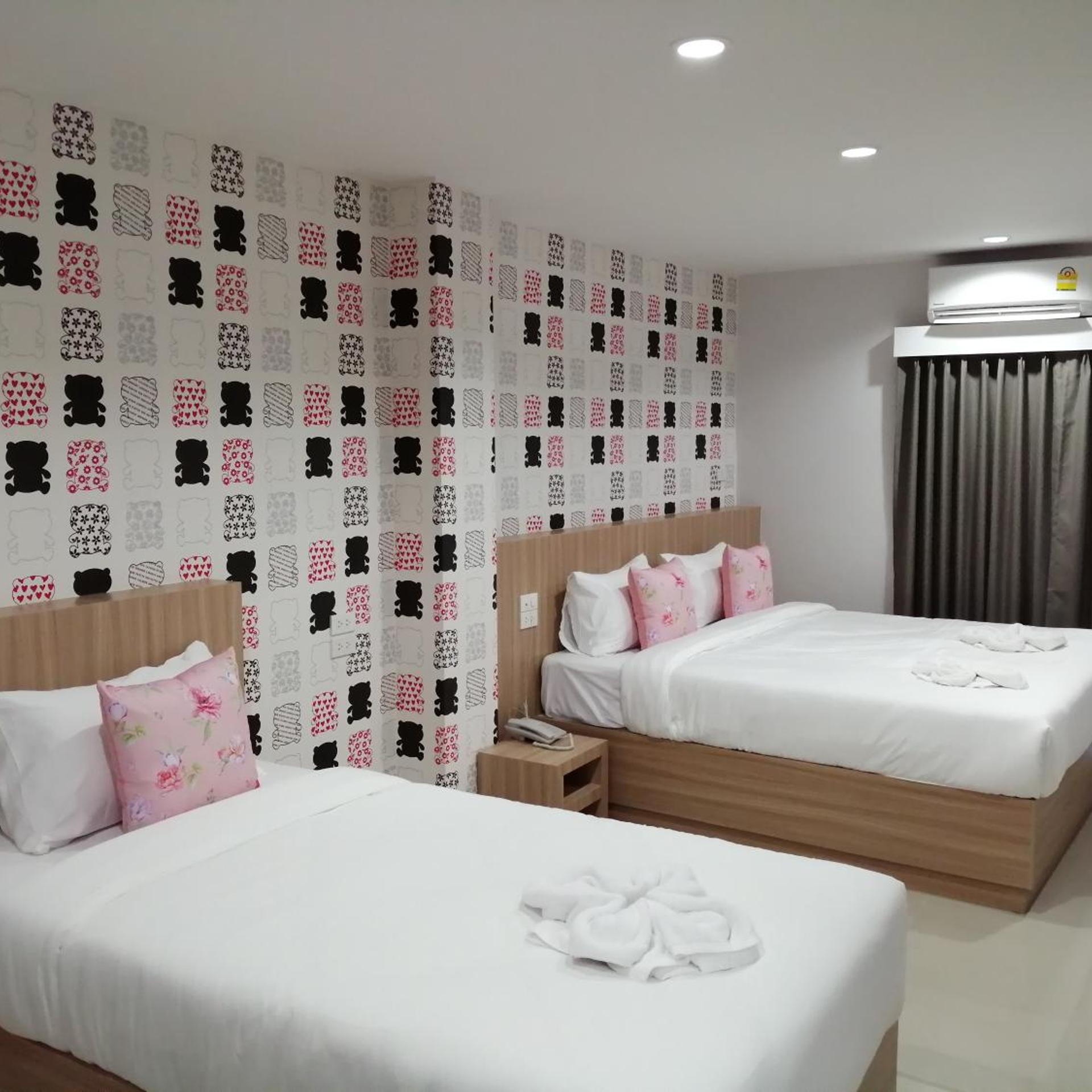 The Like hotel 17/25
