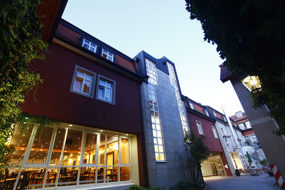 Stadthotel Engel 2/50
