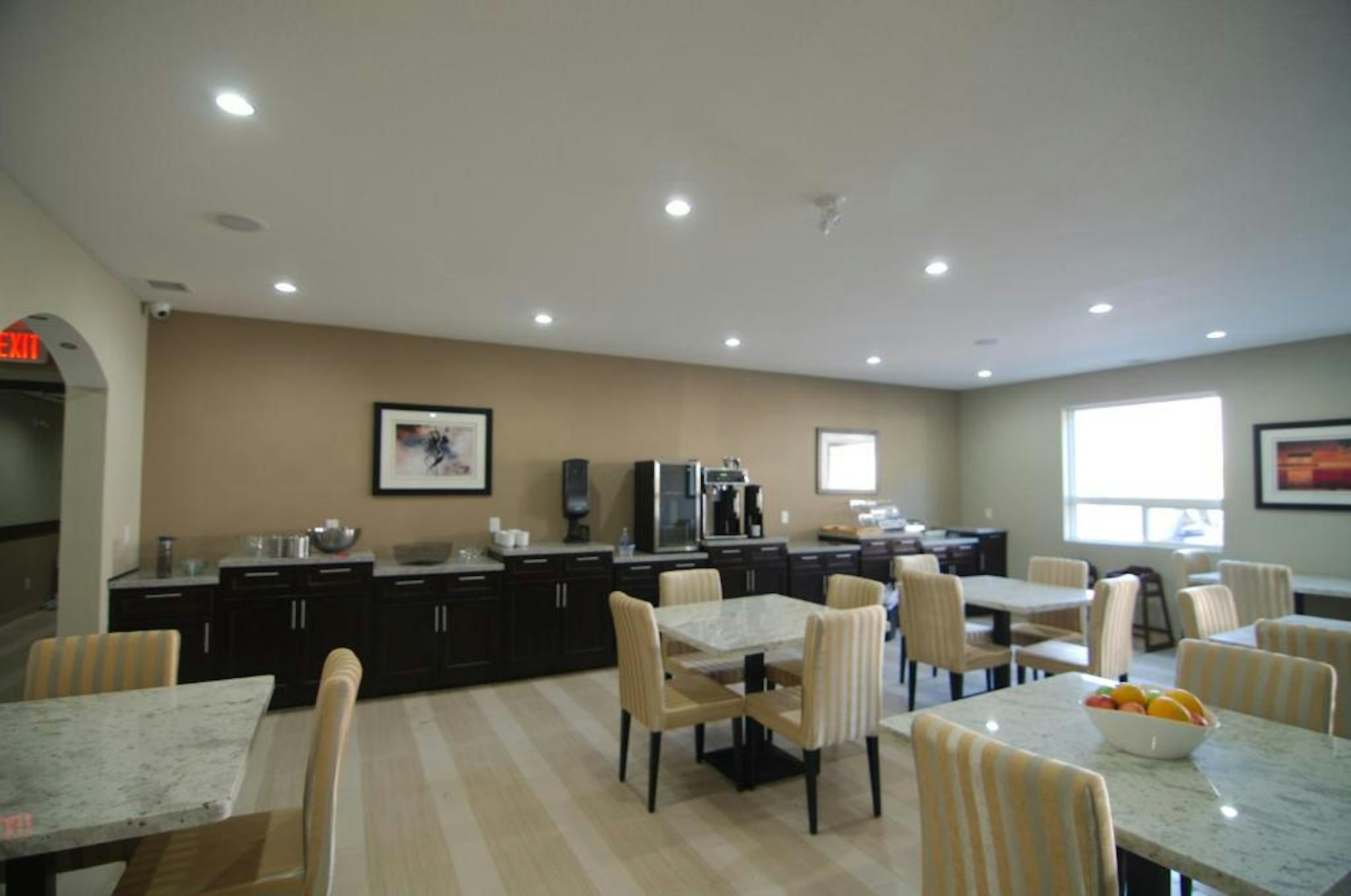 Paradise Inn and Suites Redwater 6/11