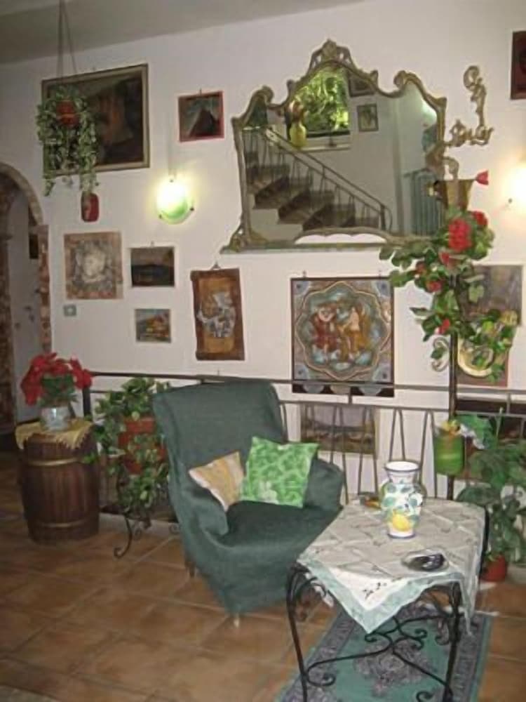 Villa Gaia 23/29