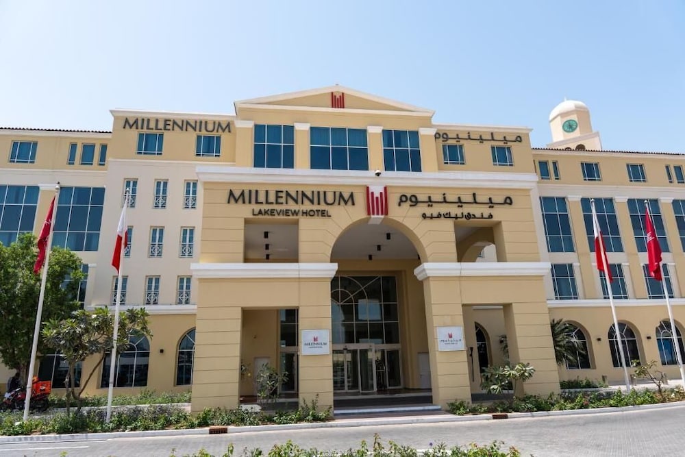 Millennium Lakeview Hotel in DUBAI