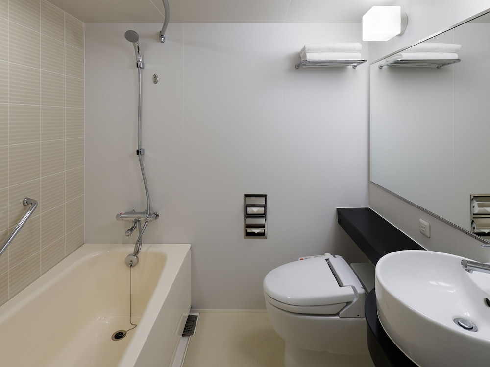 Mitsui Garden Hotel Shiodome Italia Gai 63/64