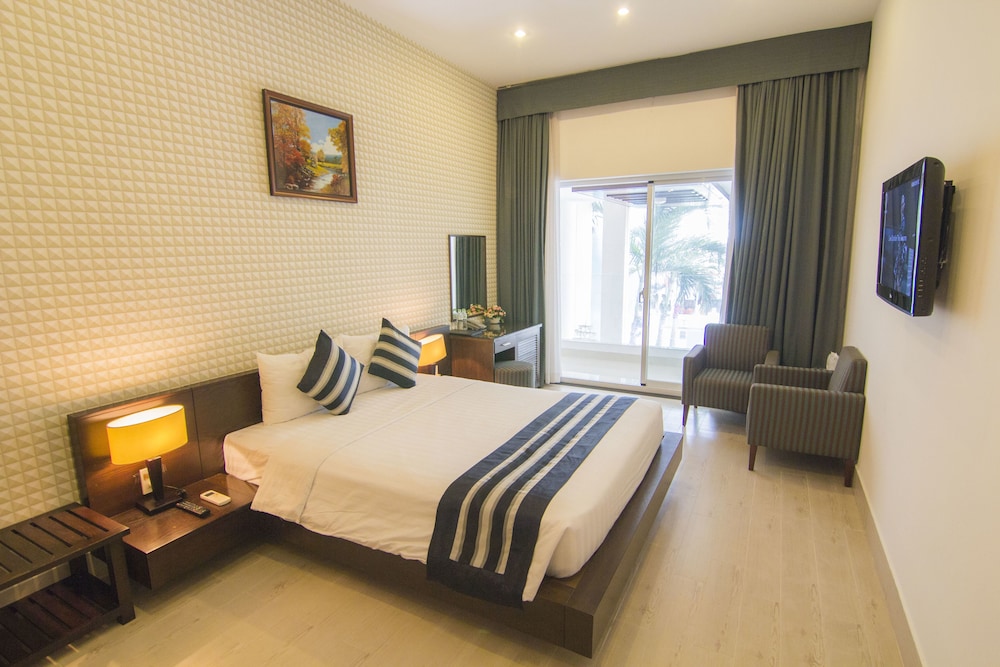 Ngoc Linh Luxury Hotel 30/48