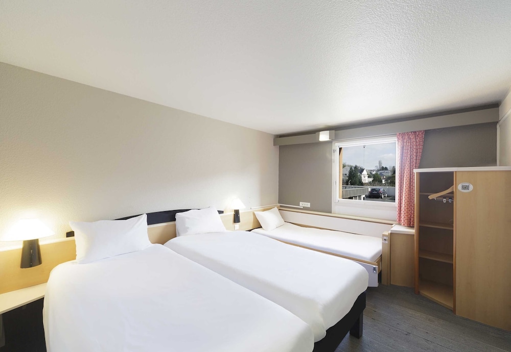 B&B HOTEL Lourdes Centre Gare 3 etoiles 18/48