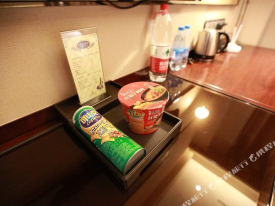 Jitang New Century Hotel 24/34