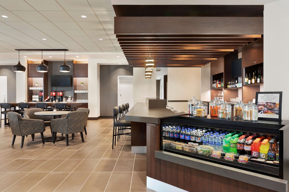 Hyatt Place Virginia Beach Town Center 37/52