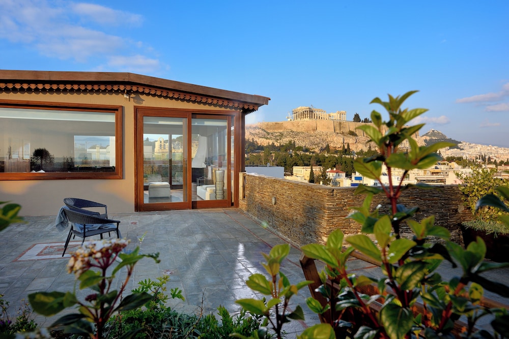 Karyatis Luxury Maisonette By K&K 4/50