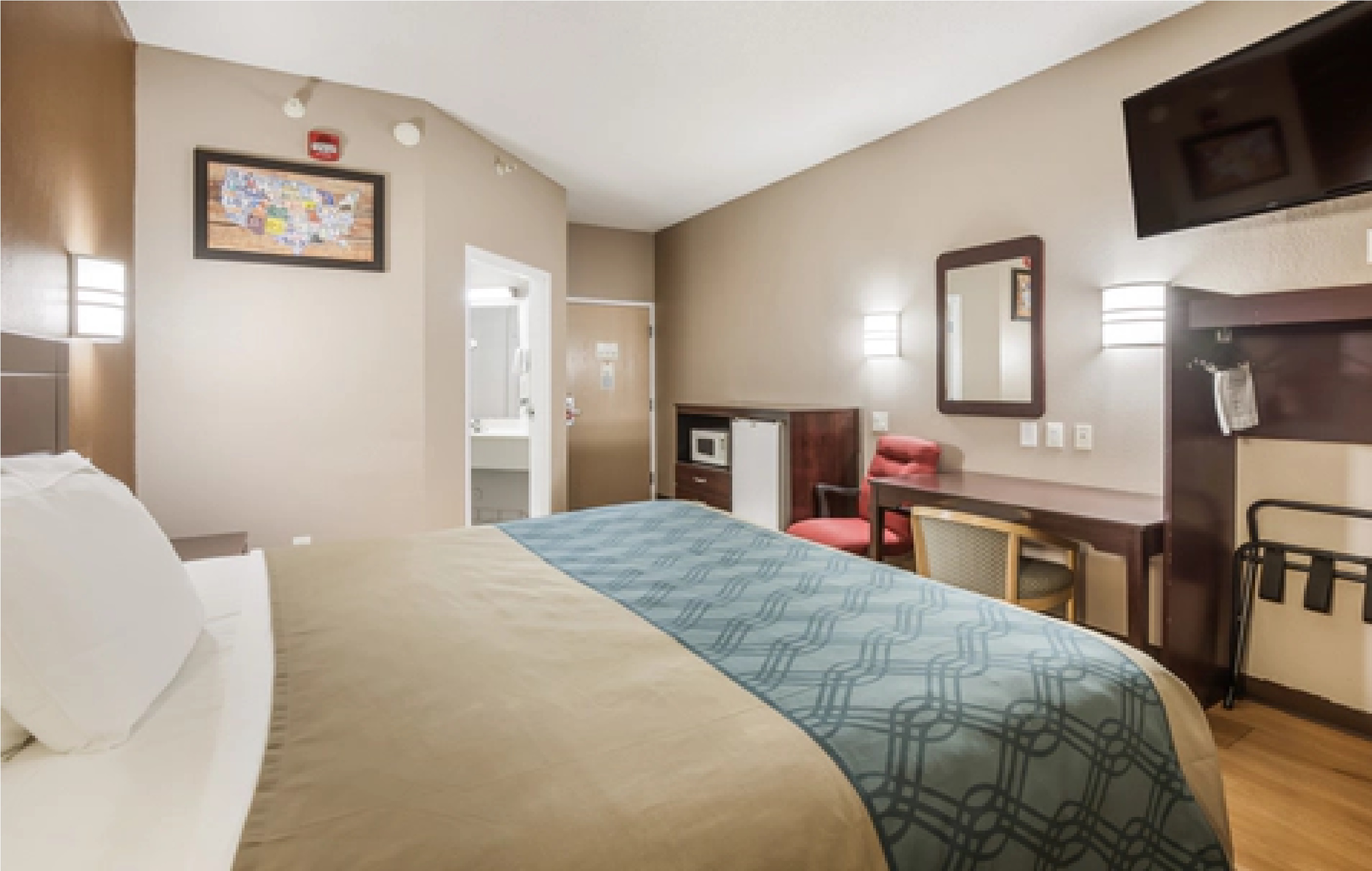 Room, King Bed, Smoking, Econo Lodge Morristown West 3/7