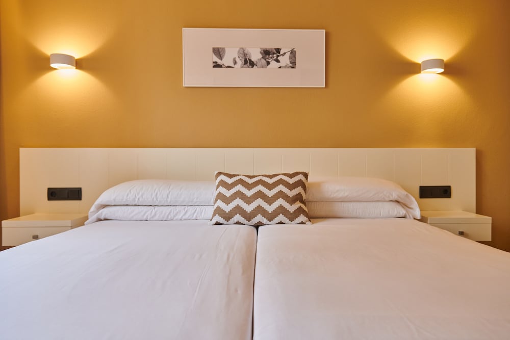 Protur Badia Park Aparthotel 8/40