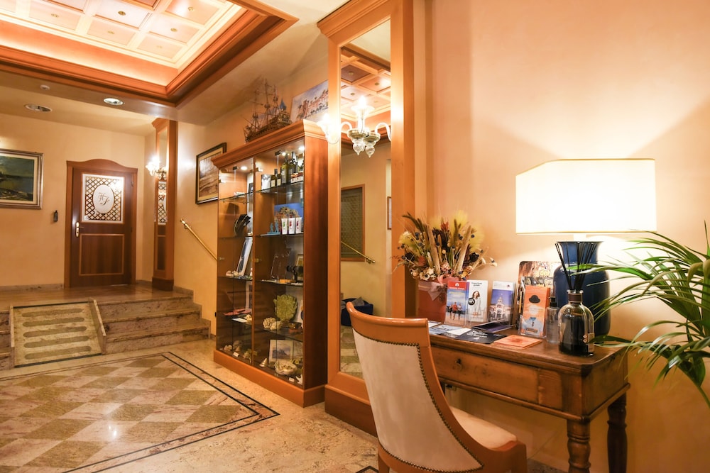 Hotel Florida Lerici 42/64
