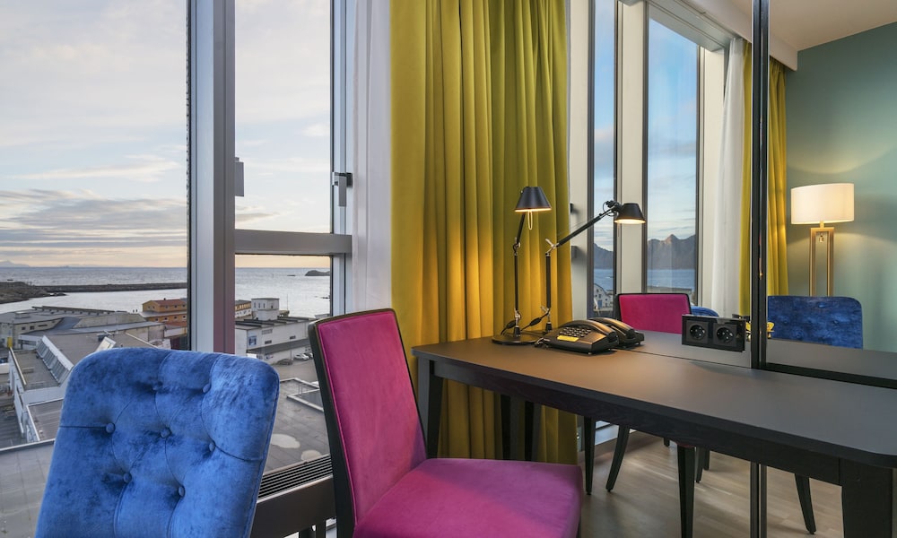 Thon Hotel Lofoten 45/50