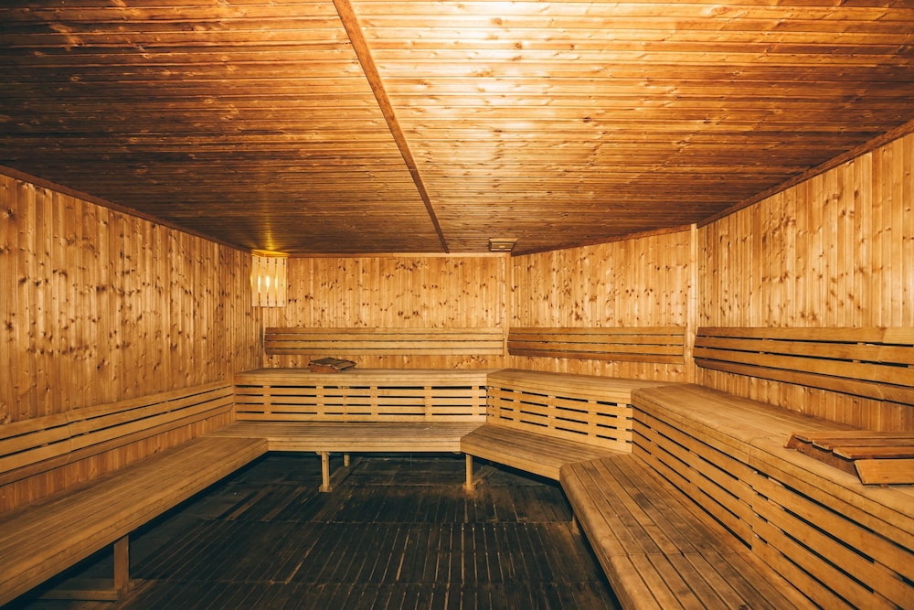 swimming pool spa