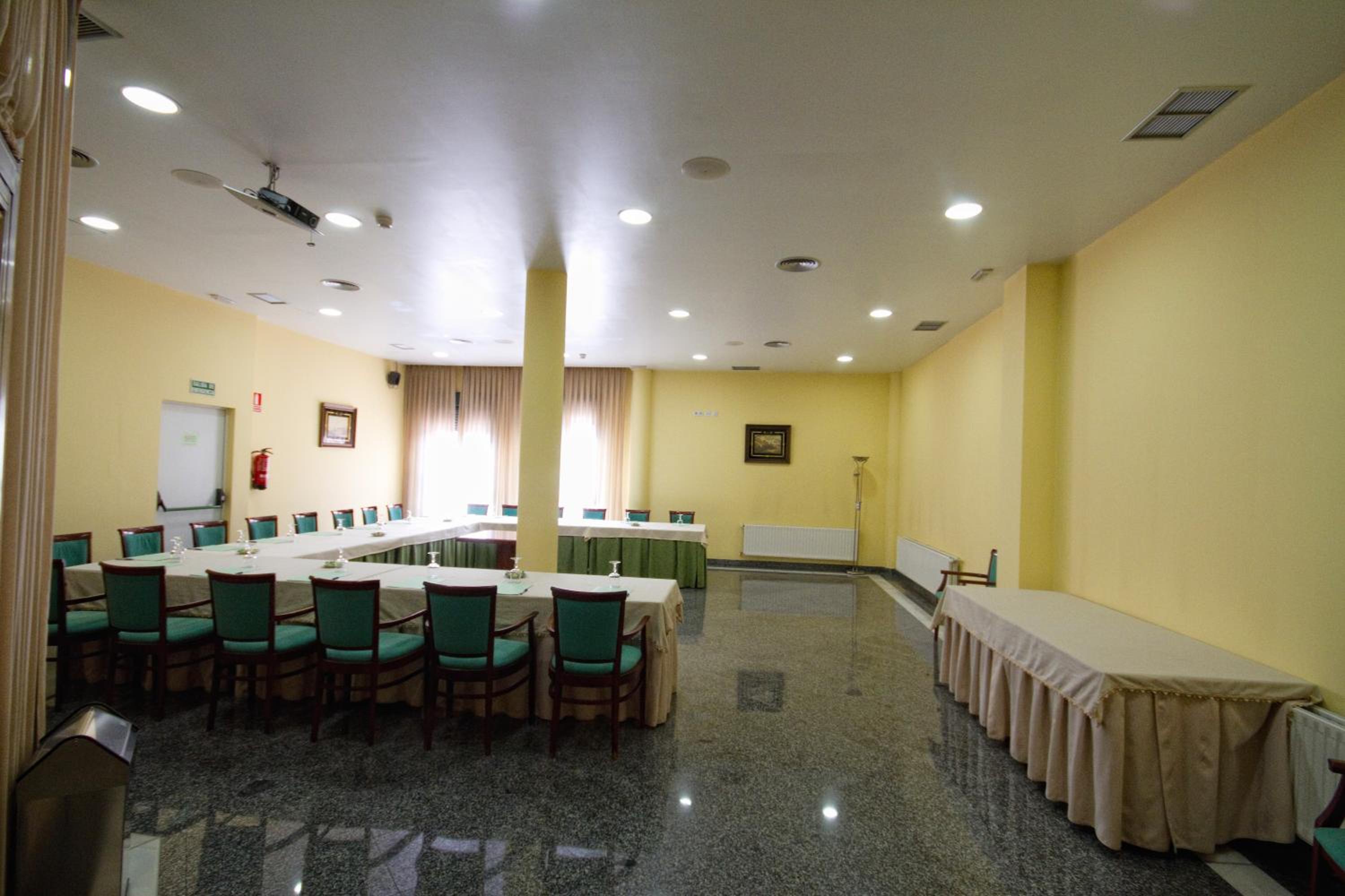 Hotel Los 5 Pinos 33/38